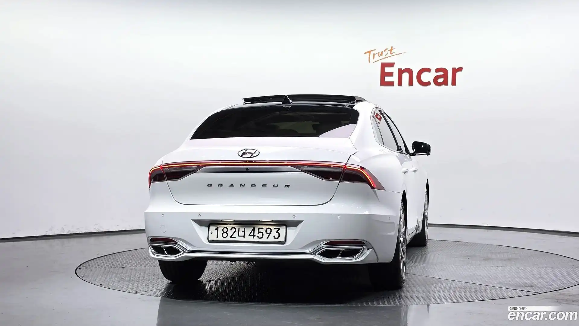 Grandeur Hyundai 2022.3-OUTER-004