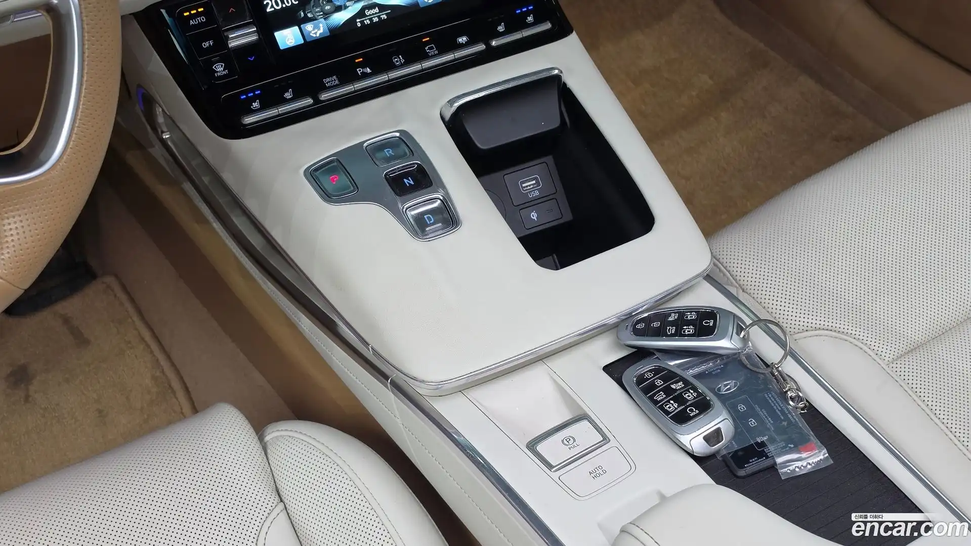Grandeur Hyundai 2022.3-INNER-009
