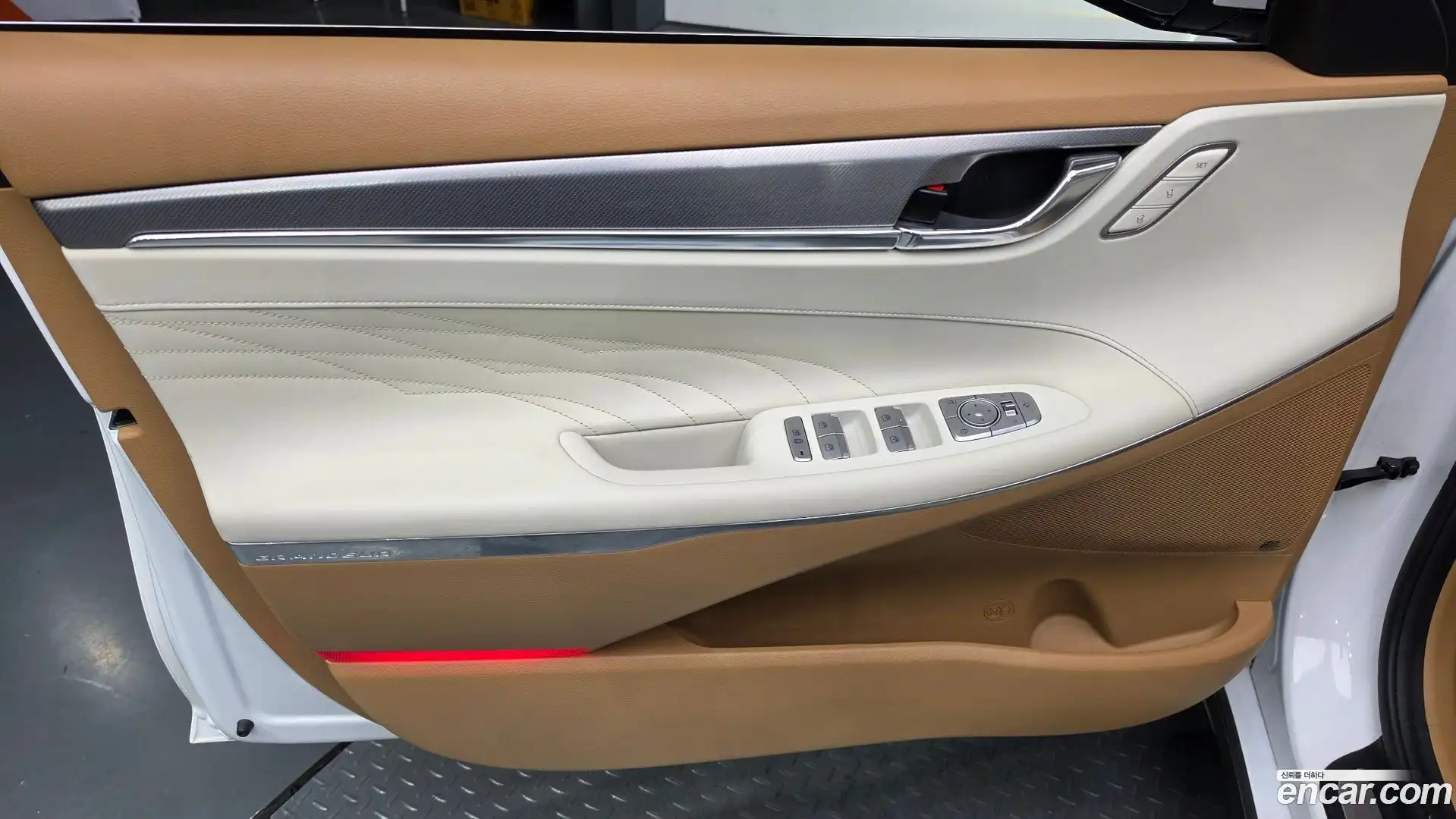 Grandeur Hyundai 2022.3-INNER-034