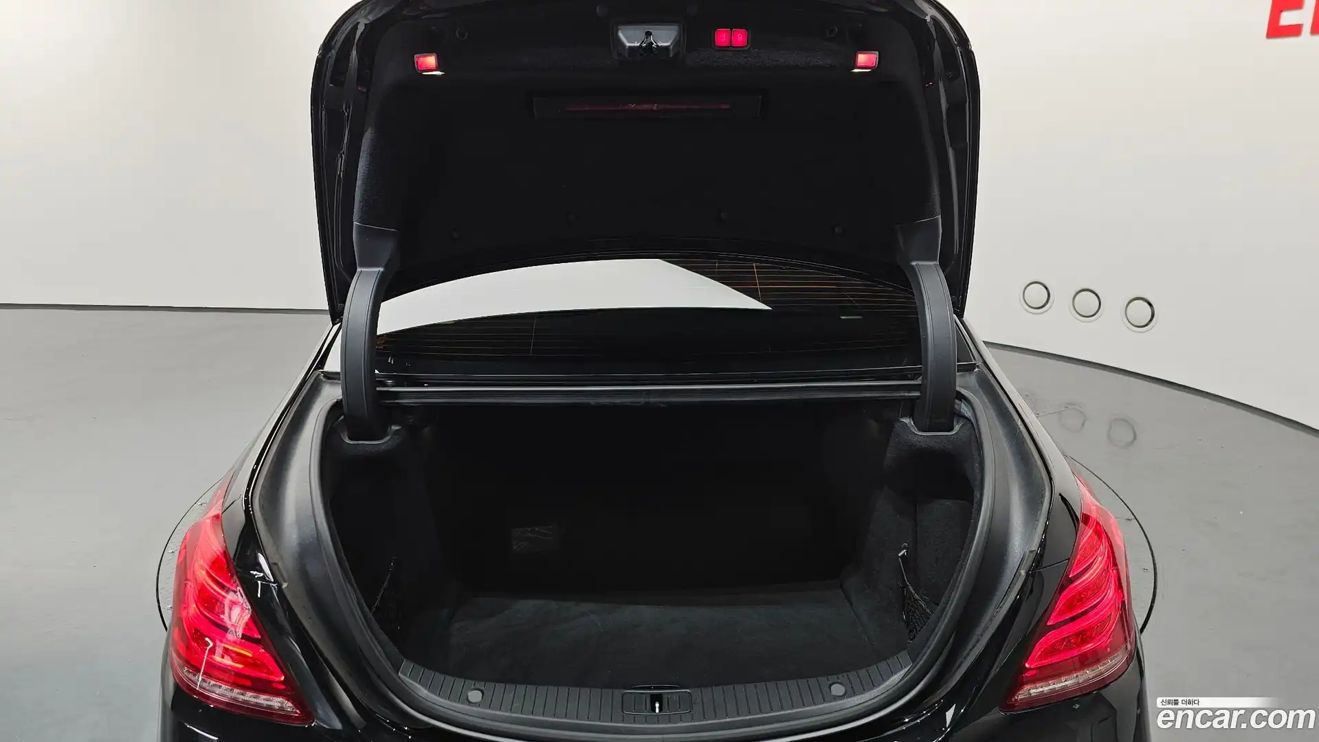 S-Class Mercedes-Benz 2015.8-OPTION-024