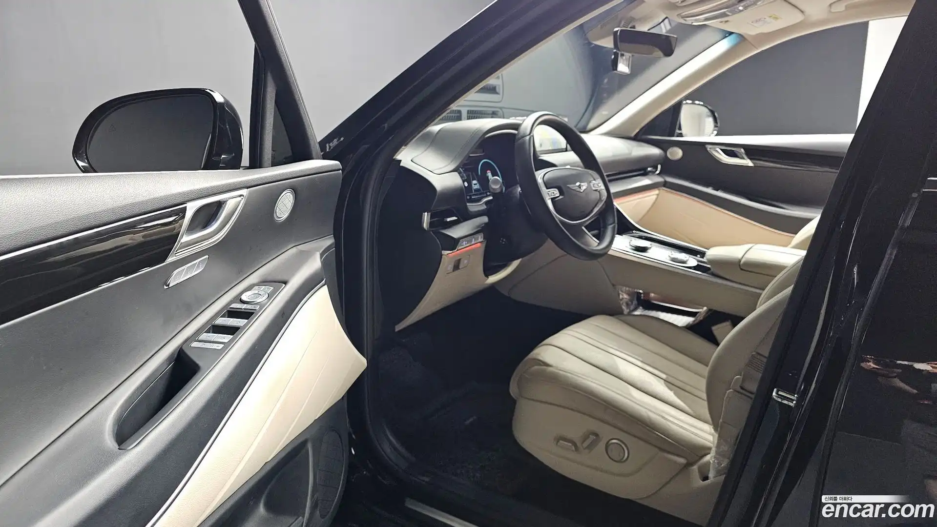 GV80 Genesis 2023.4-INNER-010