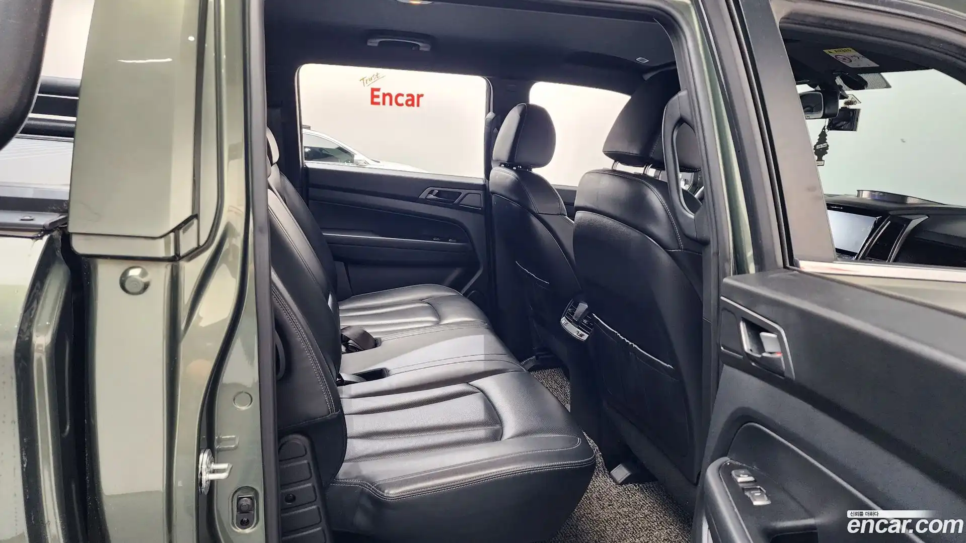 Rexton KG Mobility 2022.0-OPTION-015