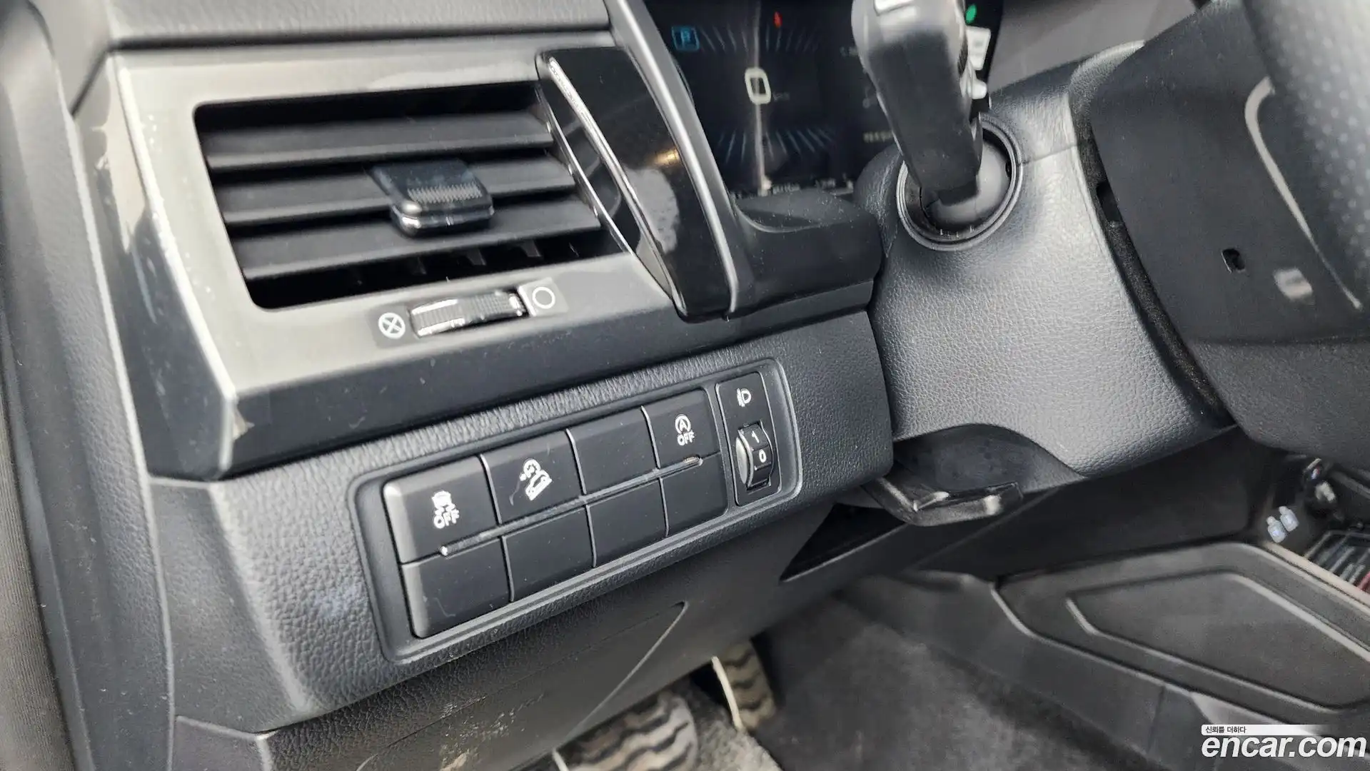 Rexton KG Mobility 2022.0-OPTION-040