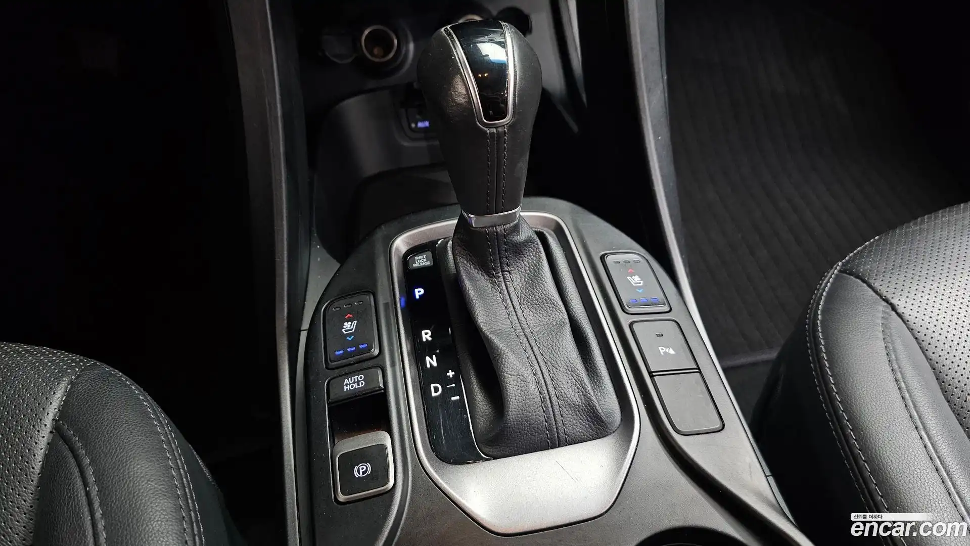 Santafe Hyundai 2015.6-INNER-036