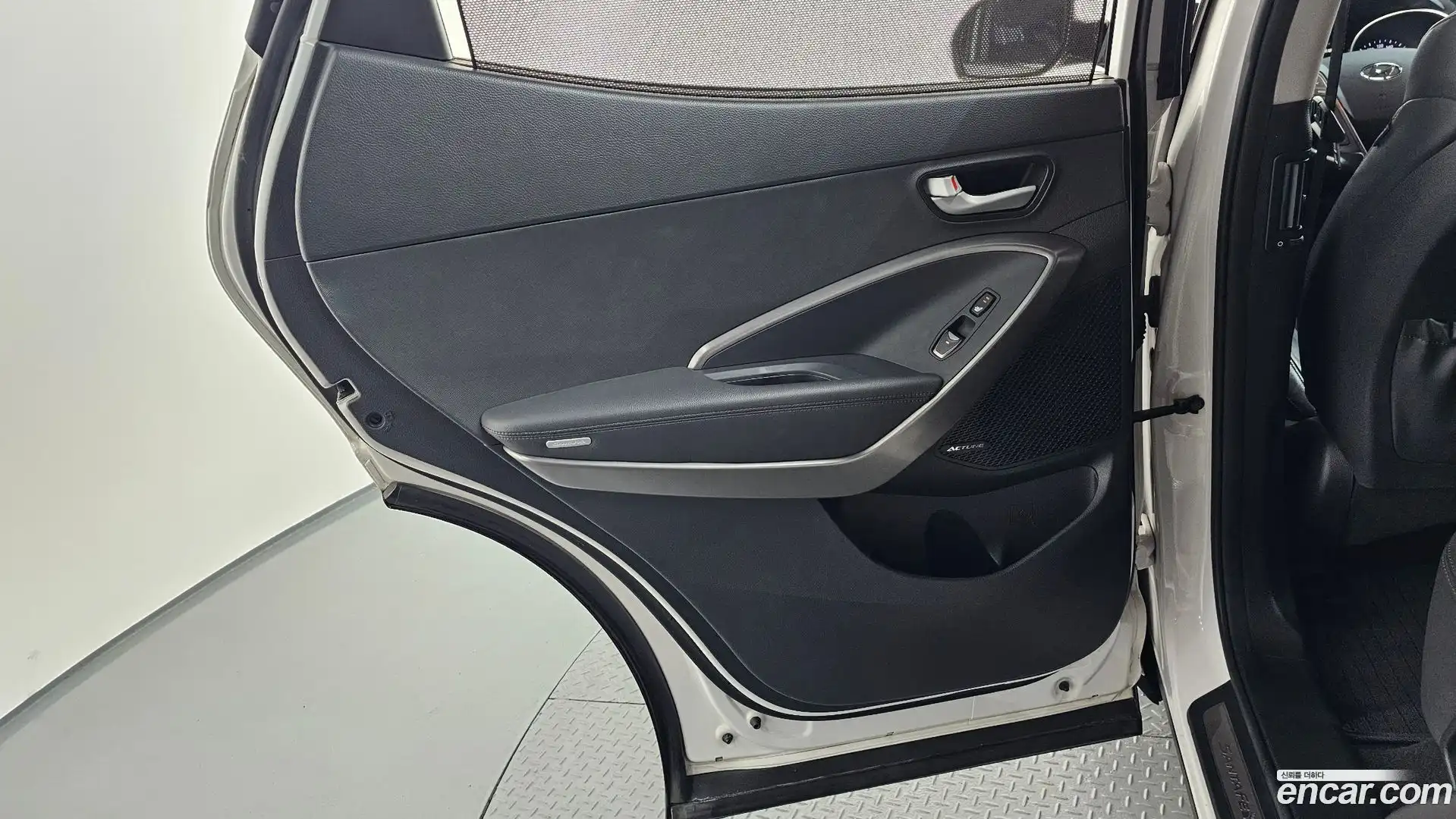 Santafe Hyundai 2015.6-OPTION-045