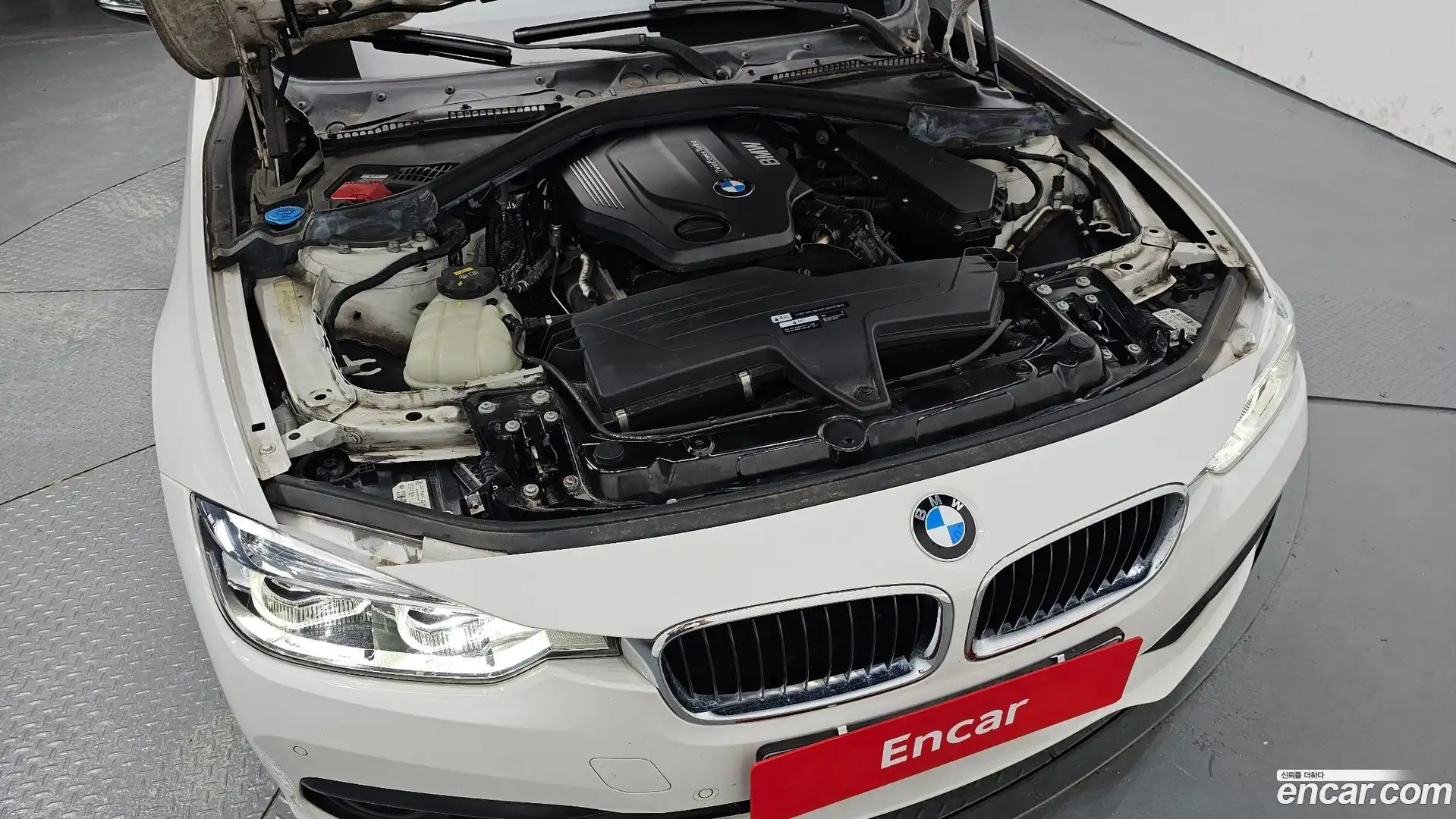 3-Series BMW 2017.4-OUTER-006