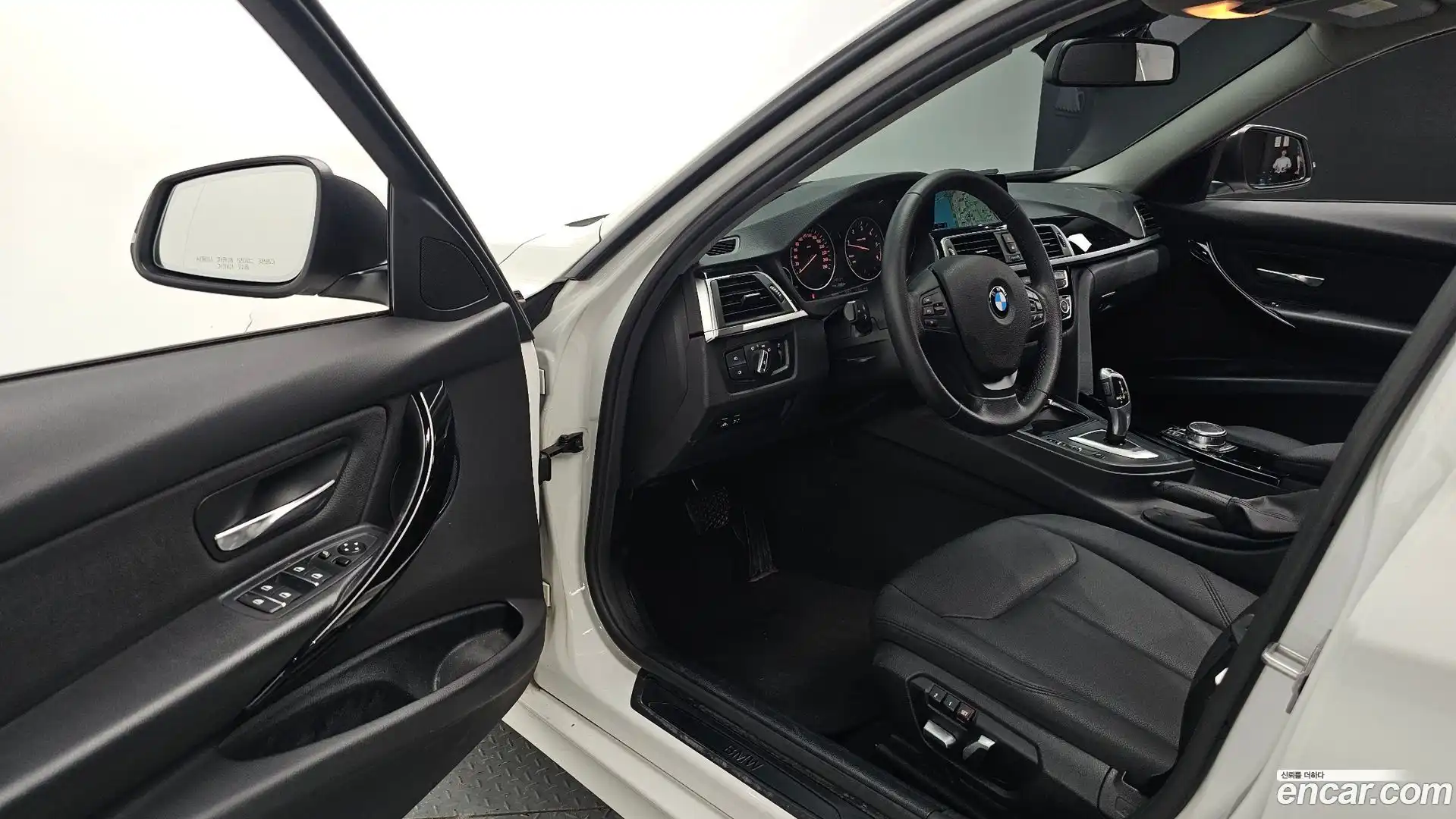 3-Series BMW 2017.4-OPTION-015