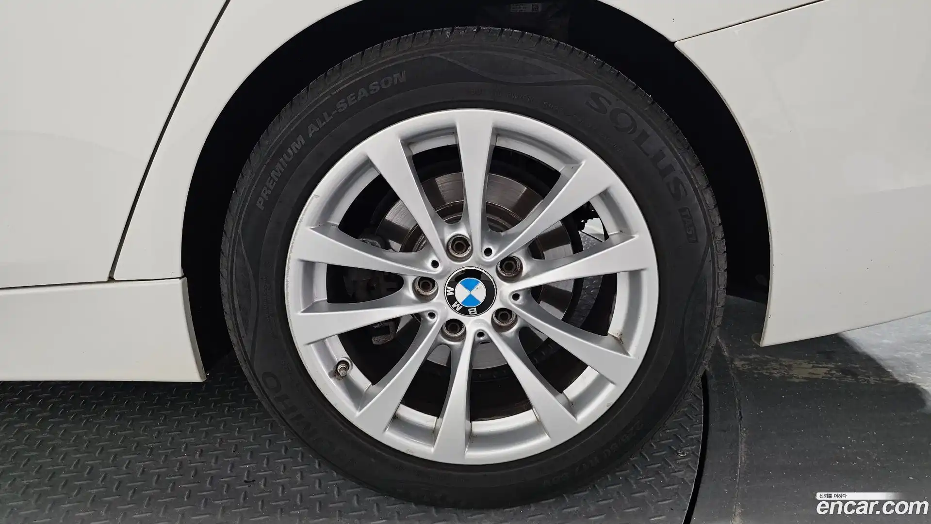 3-Series BMW 2017.4-OUTER-031
