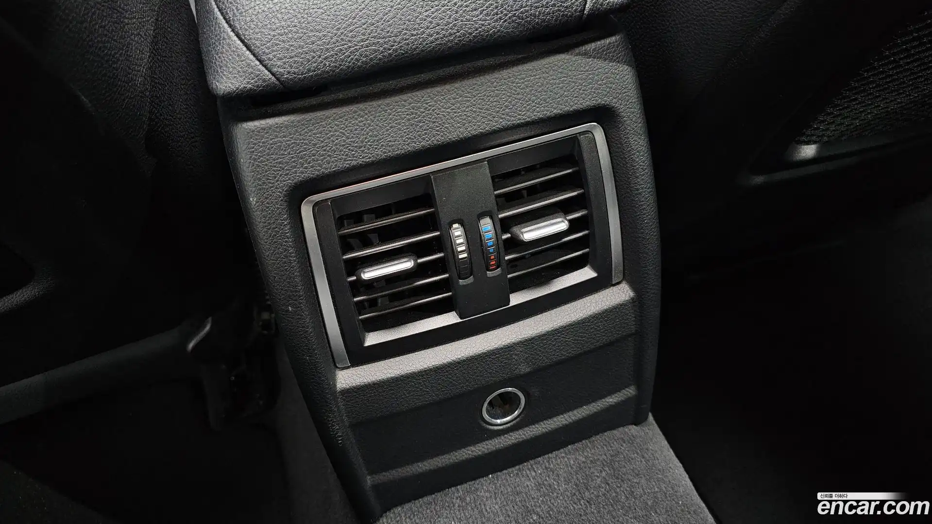 3-Series BMW 2017.4-OPTION-040