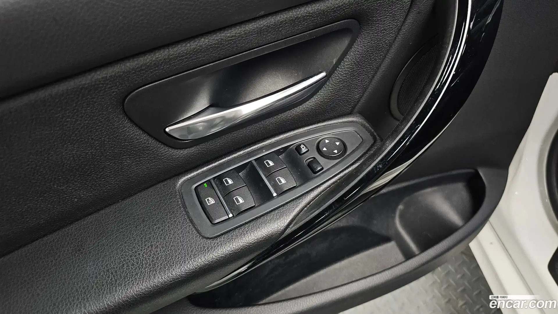 3-Series BMW 2017.4-OPTION-043