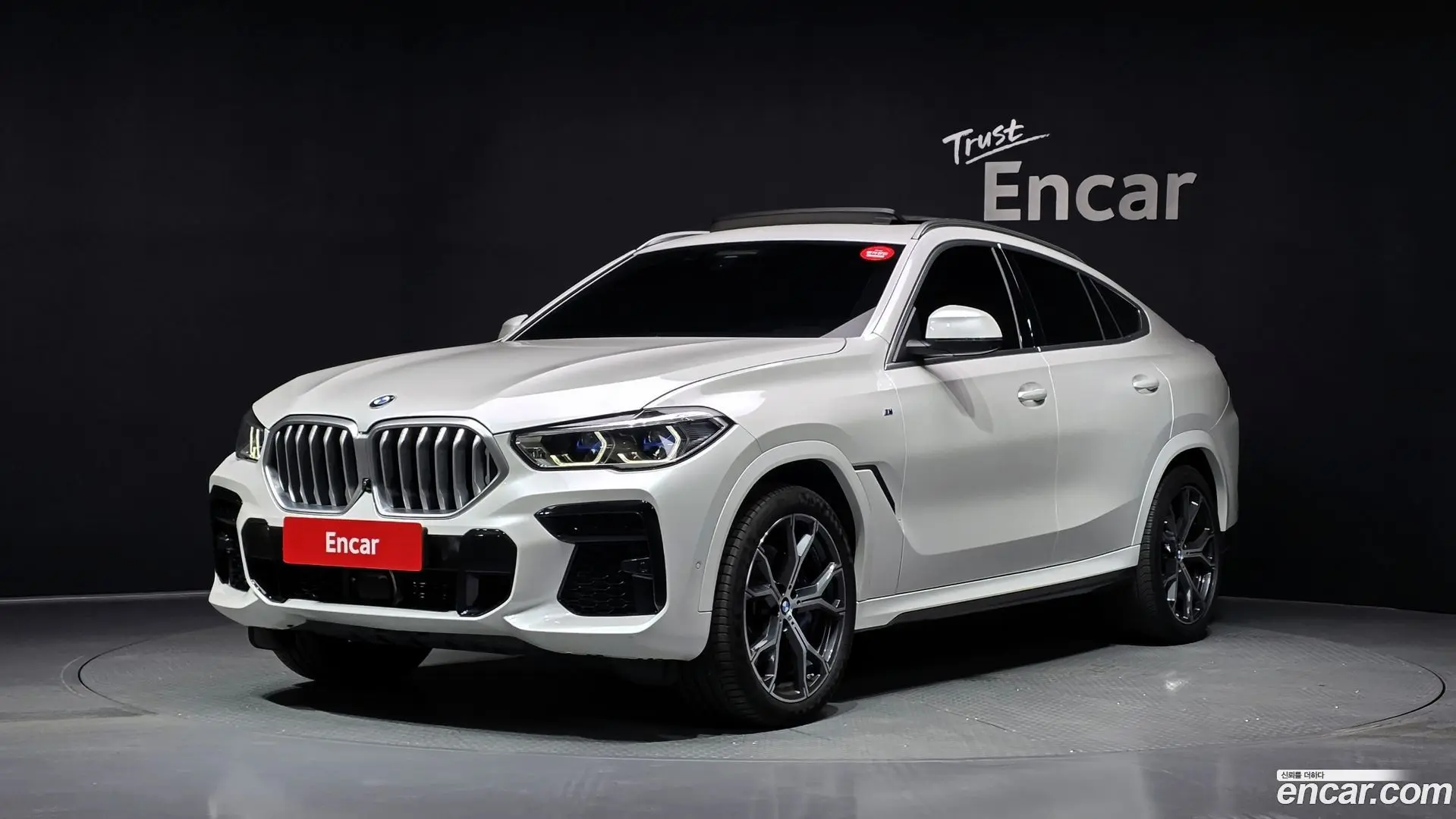 Main__Slider__Photo:X6 BMW 2022.5-0