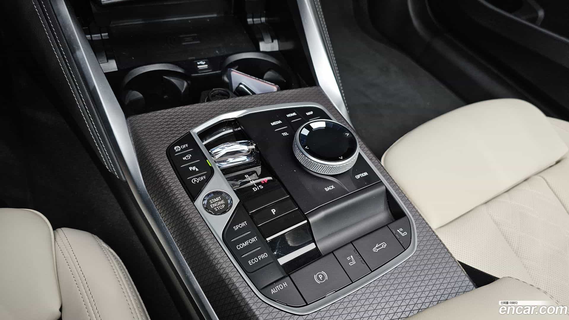 4-Series BMW 2026.4-INNER-009