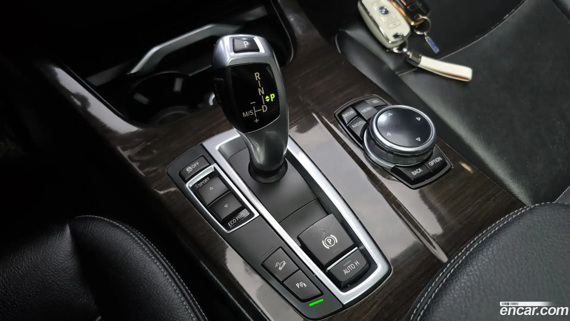 X4 BMW 2015.0-INNER-009