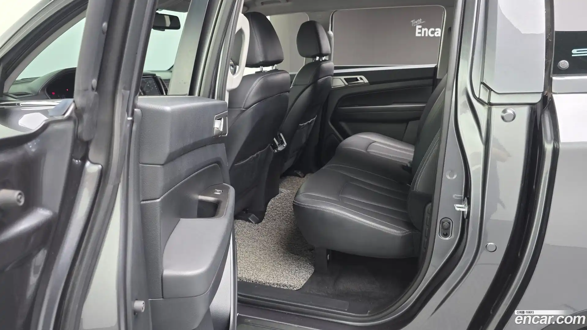 Rexton KG Mobility 2019.5-OPTION-043