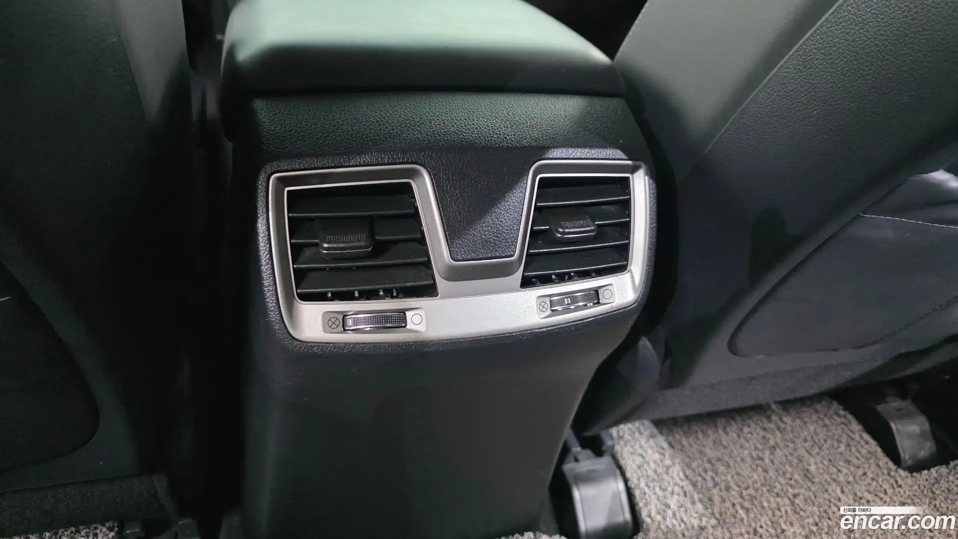 Rexton KG Mobility 2019.5-OPTION-044