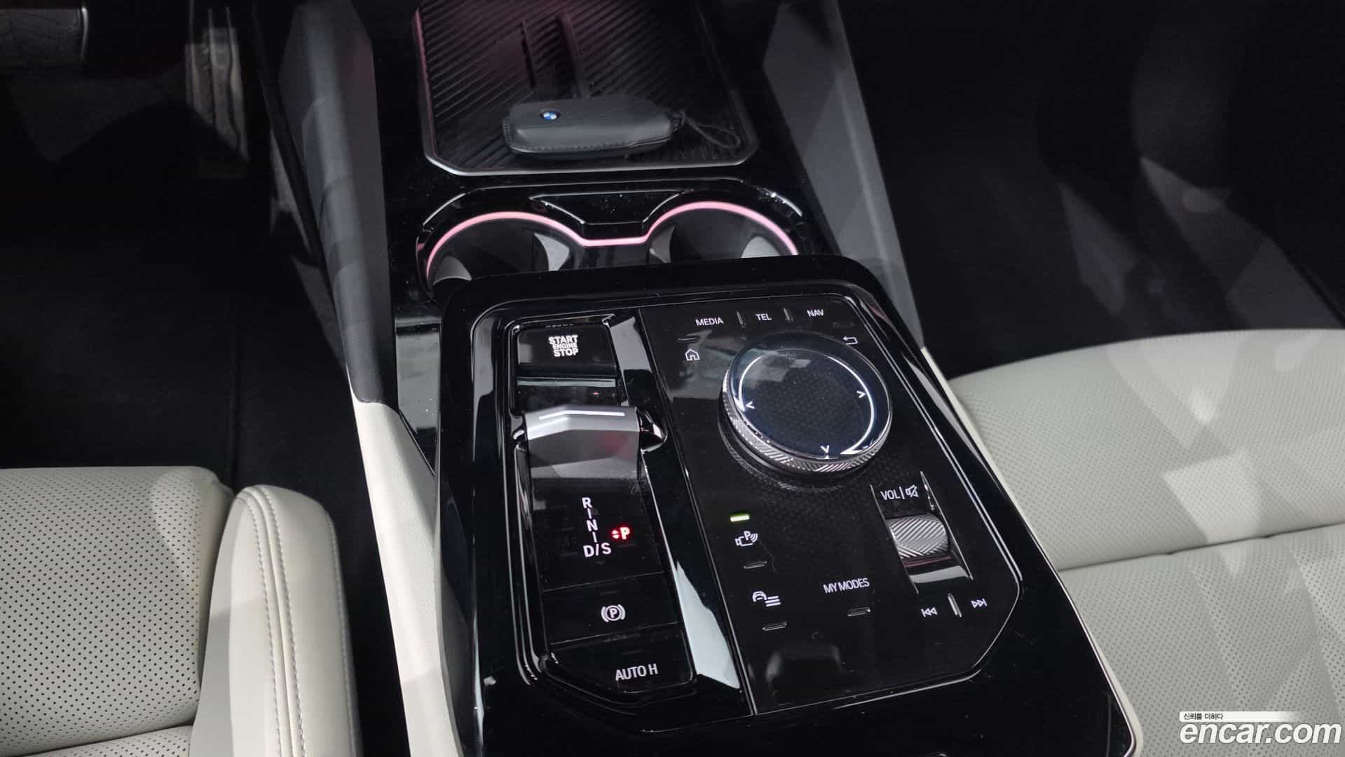 5-Series BMW 2025.9-INNER-009
