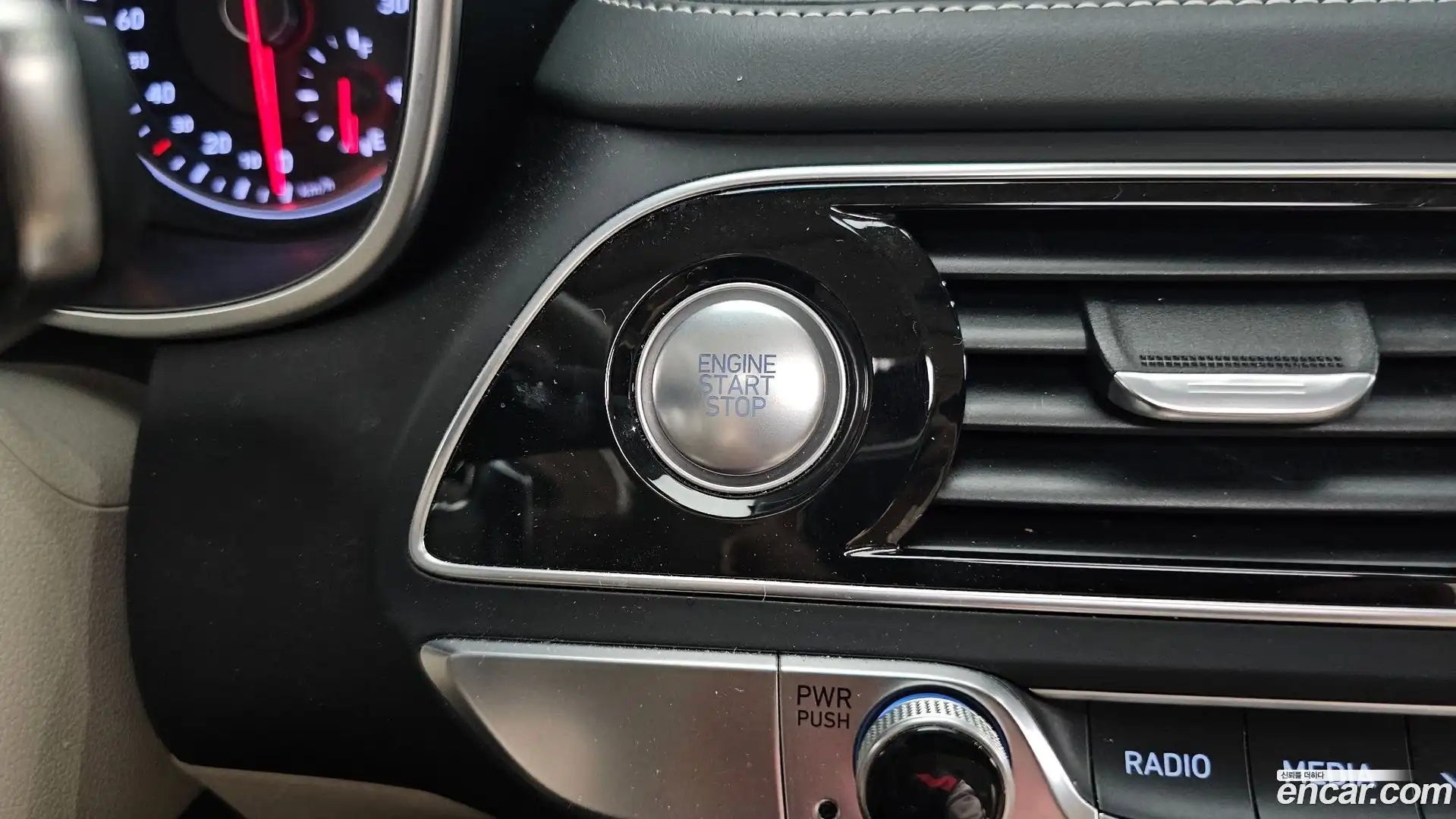 G70 Genesis 2019.4-OPTION-041