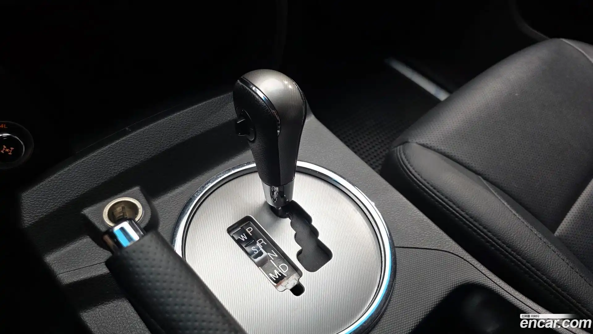 KORANDO KG Mobility 2018.0-INNER-009