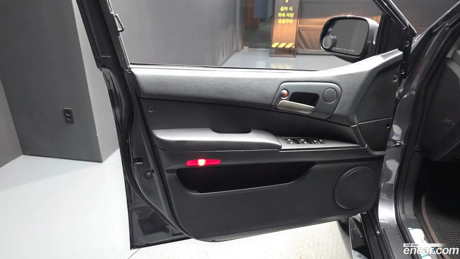 KORANDO KG Mobility 2018.0-INNER-034