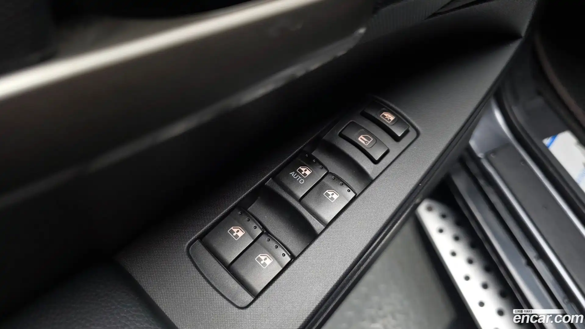 KORANDO KG Mobility 2018.0-OPTION-040