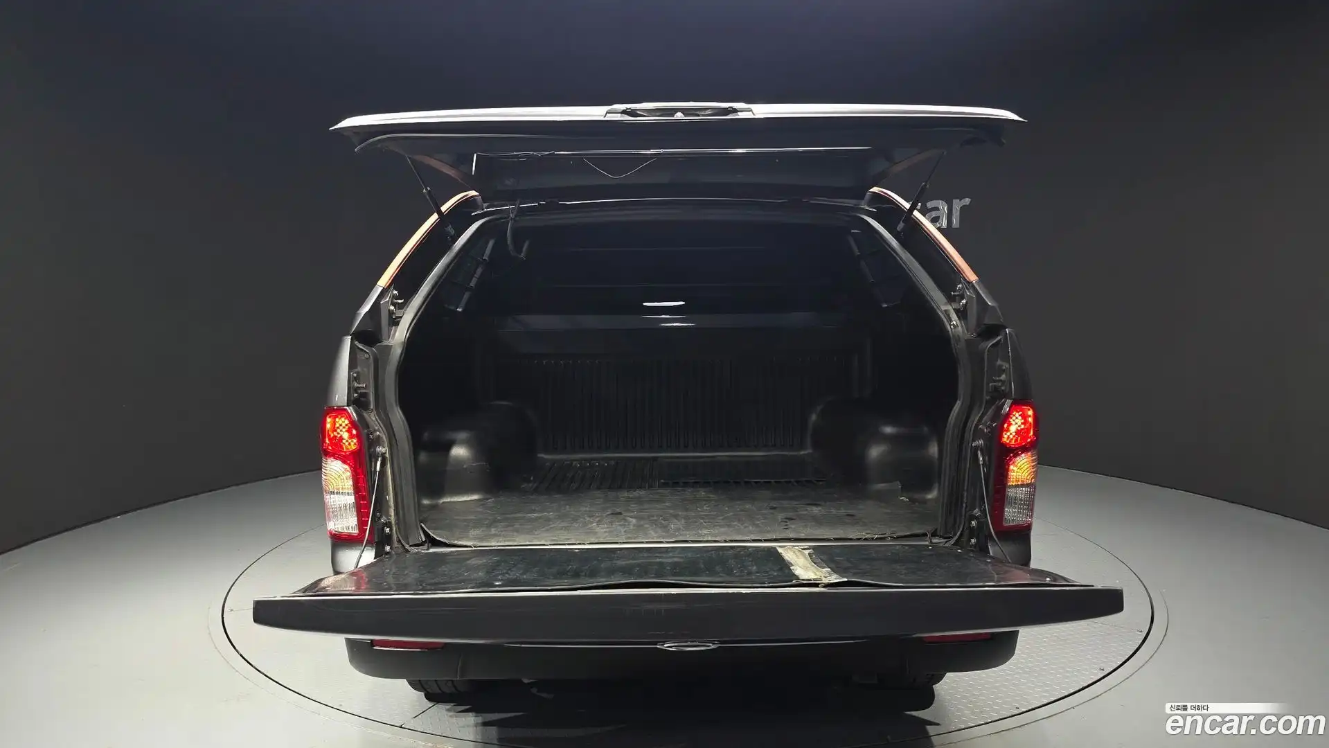KORANDO KG Mobility 2018.0-OPTION-041