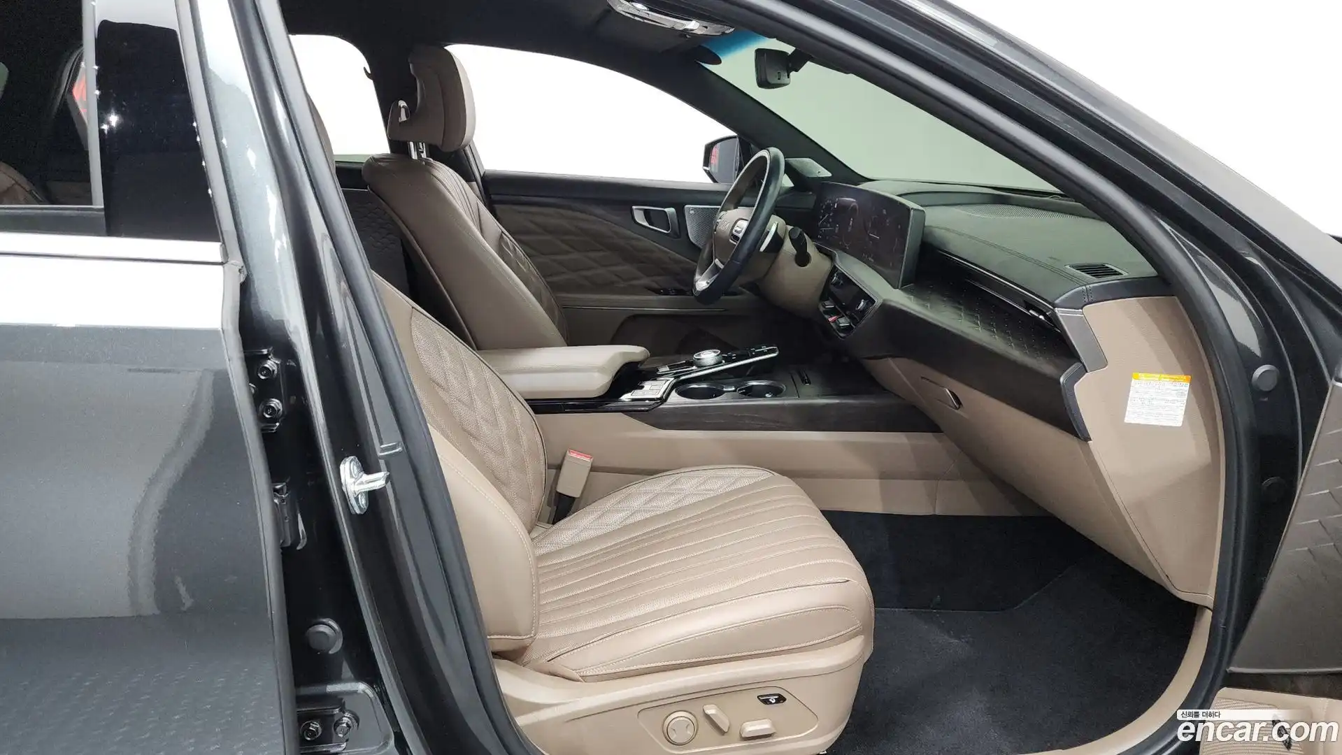 K8 Kia 2023.7-INNER-036