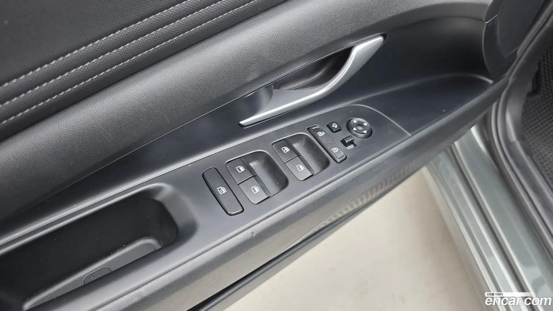 AVANTE Hyundai 2022.6-OPTION-021