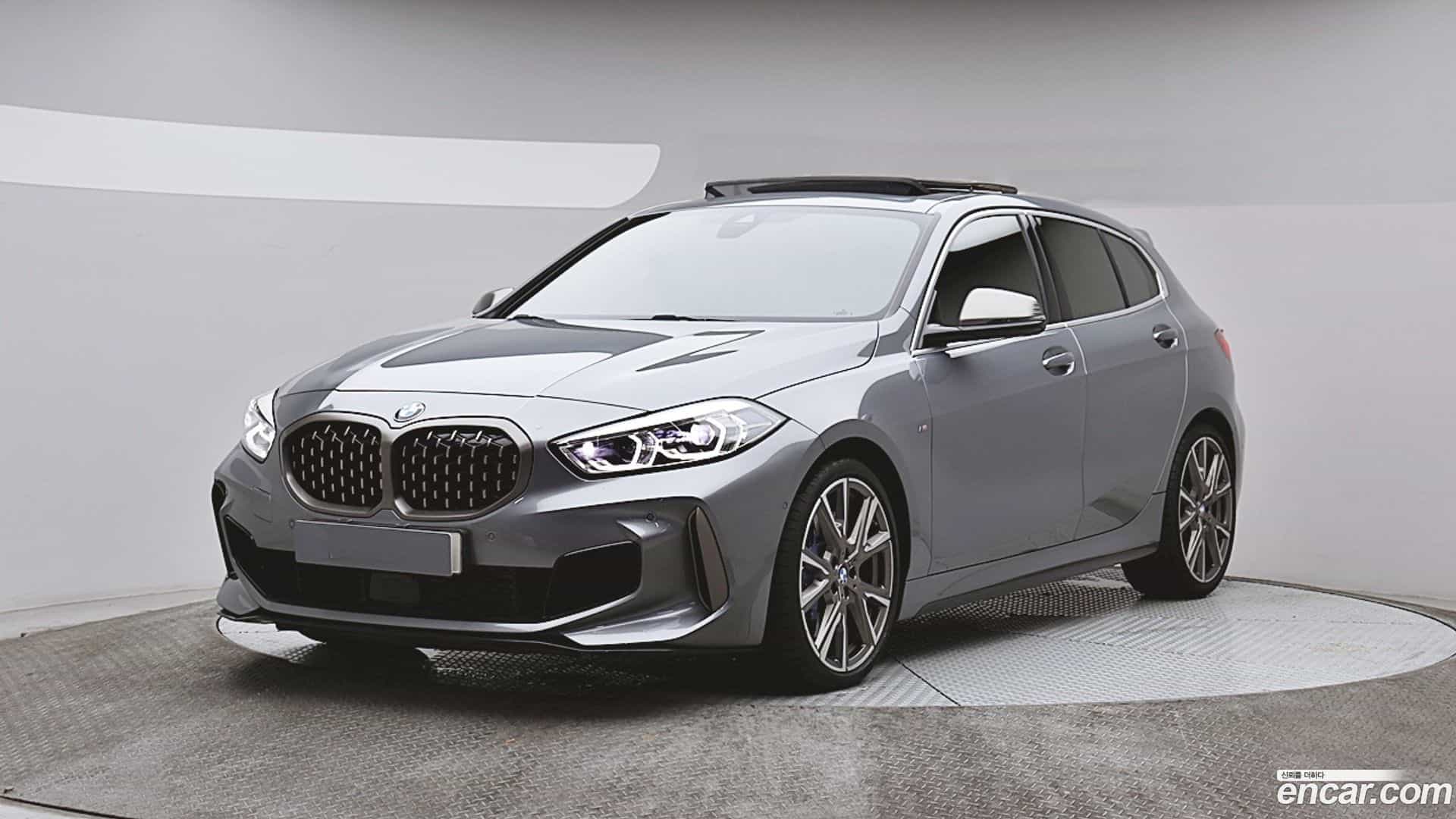 1-Series BMW 2023.9-OUTER-001