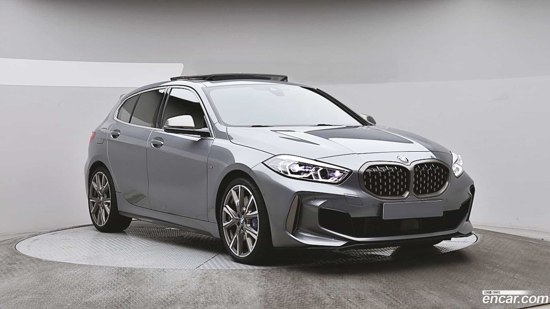 1-Series BMW 2023.9-OUTER-003