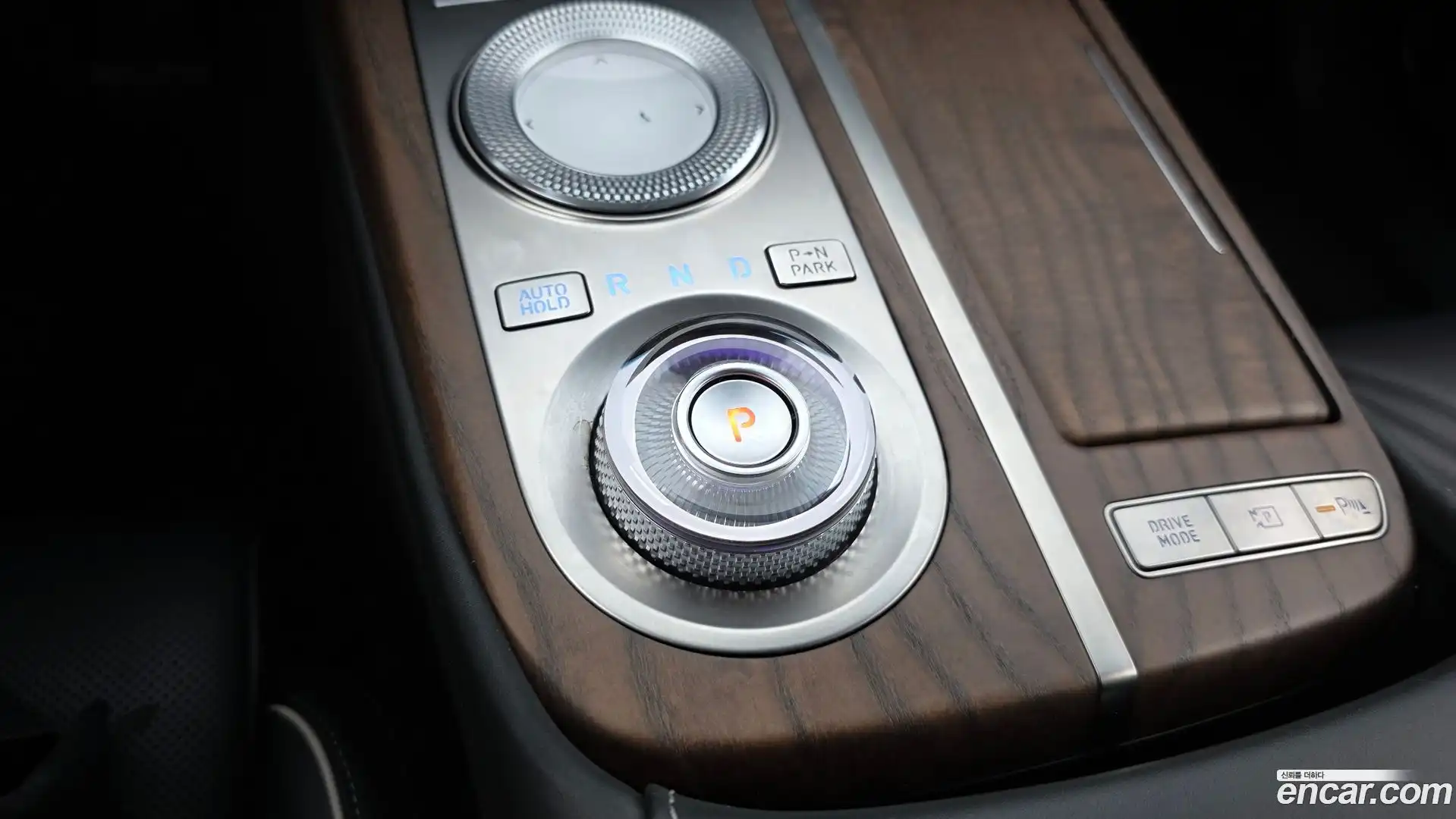 G80 Genesis 2021.11-INNER-009