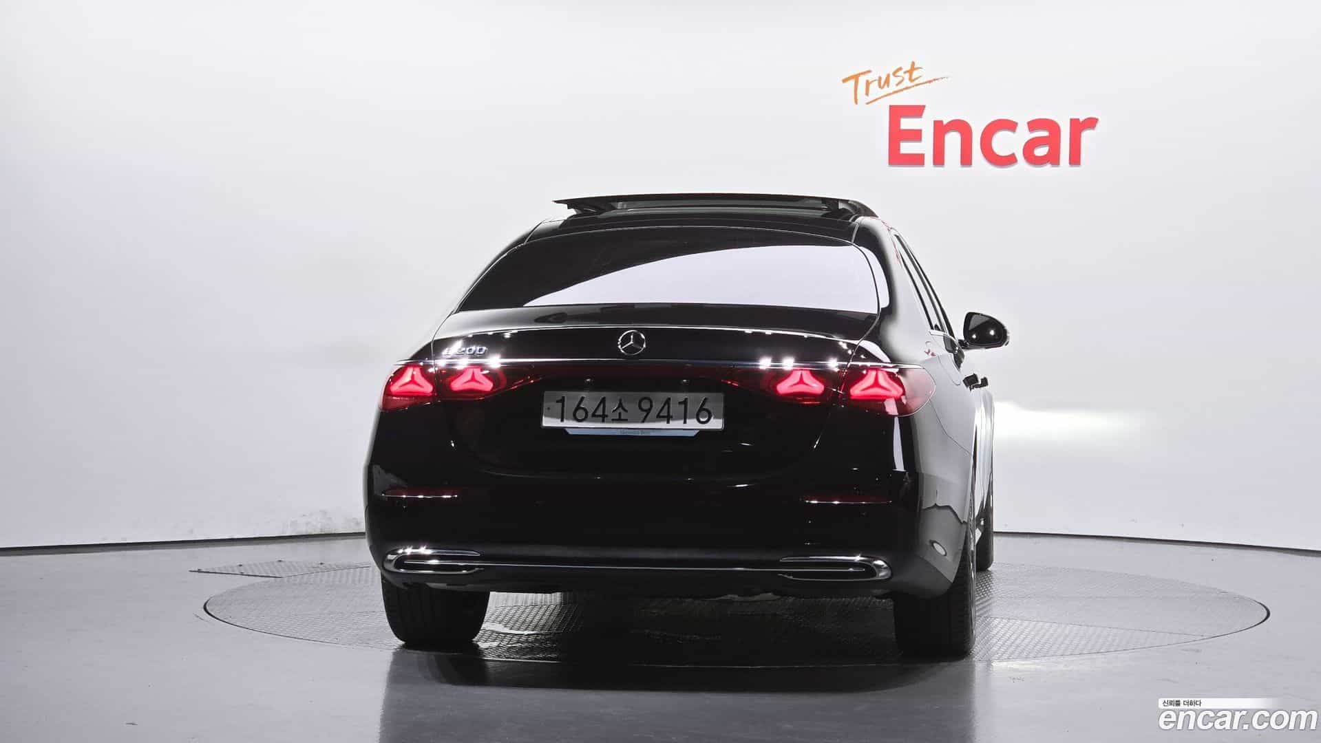 E-Class Mercedes-Benz 2025.4-OUTER-004