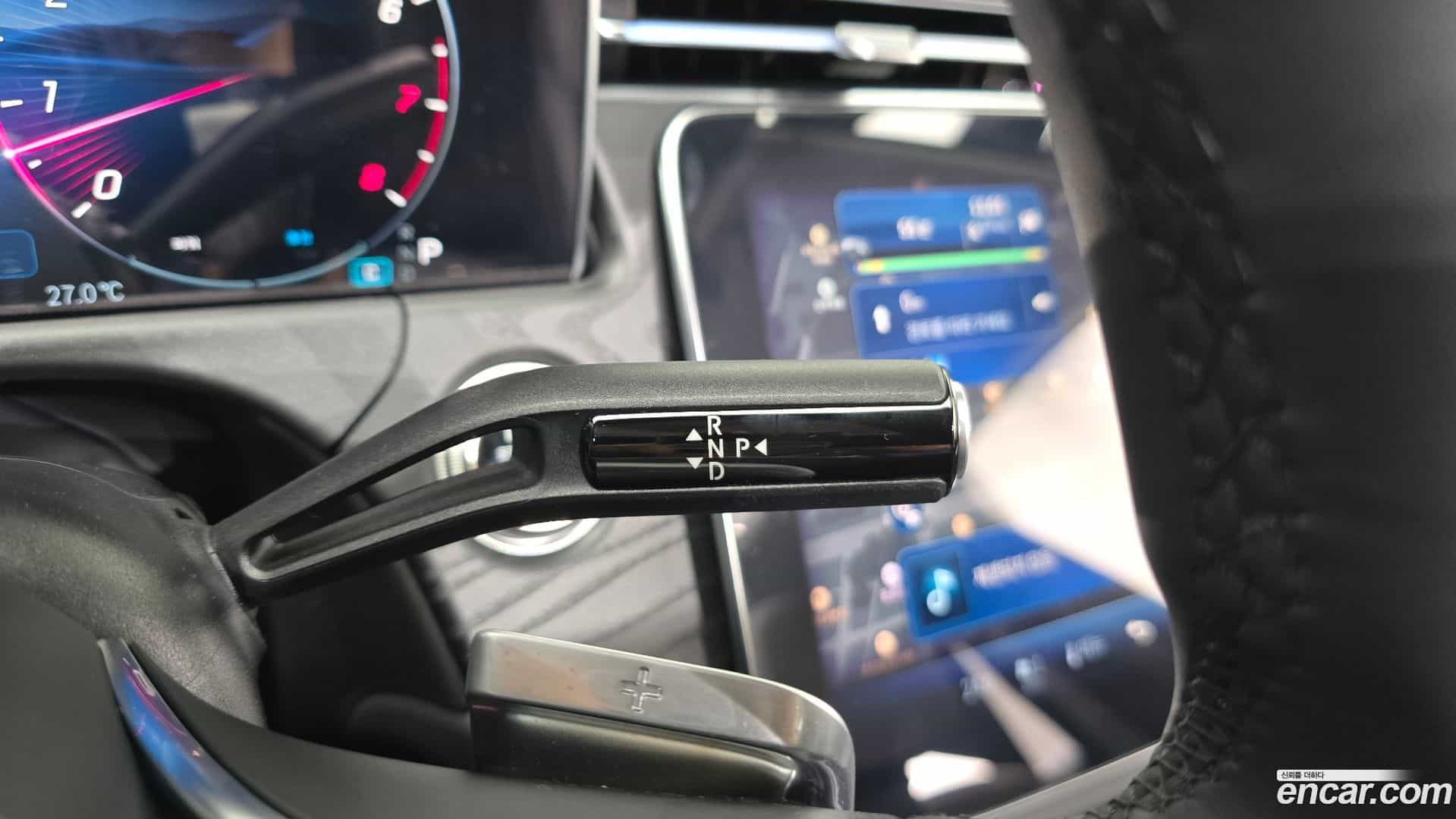 E-Class Mercedes-Benz 2025.4-INNER-009