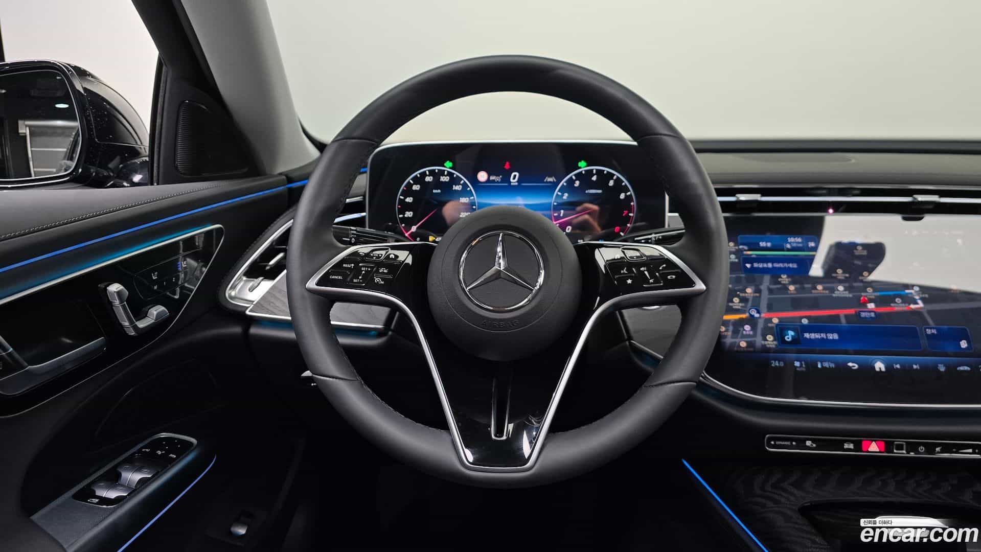 E-Class Mercedes-Benz 2025.4-OPTION-016