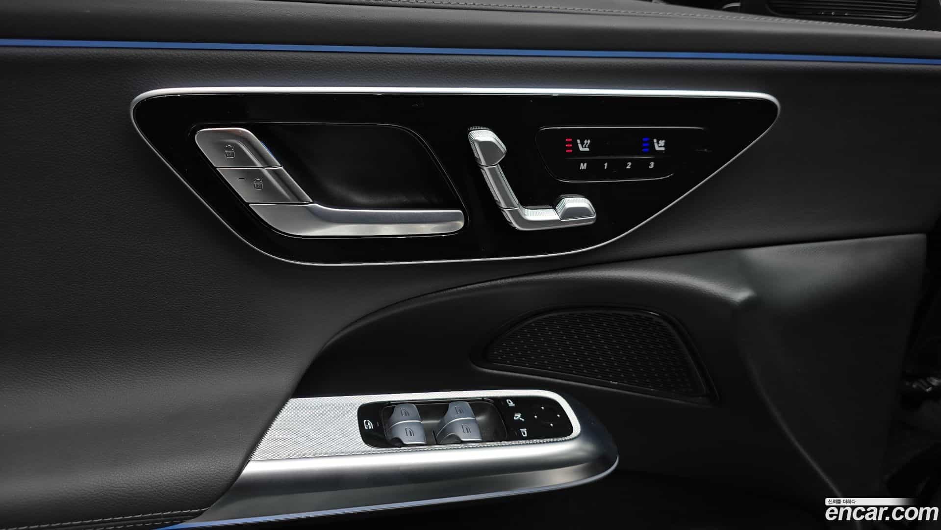 E-Class Mercedes-Benz 2025.4-OPTION-019