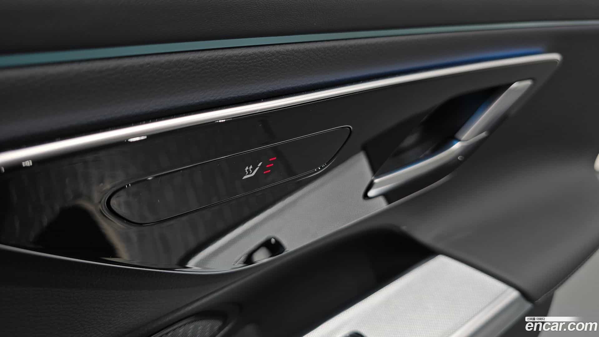 E-Class Mercedes-Benz 2025.4-OPTION-041