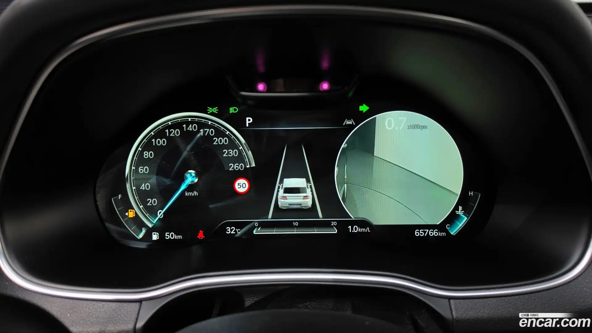 GV80 Genesis 2022.0-INNER-008