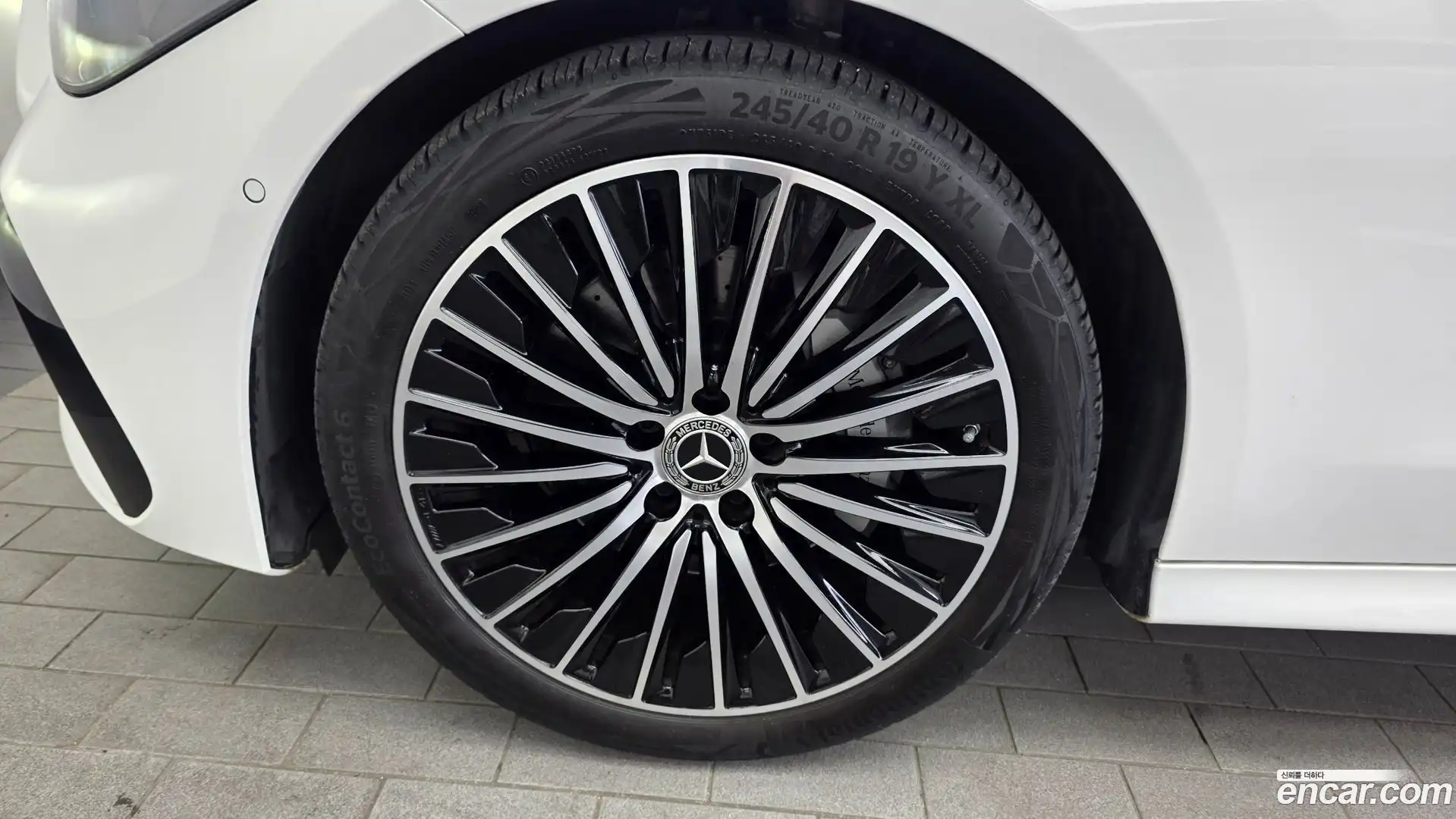 CLE-Class Mercedes-Benz 2025.0-OUTER-005