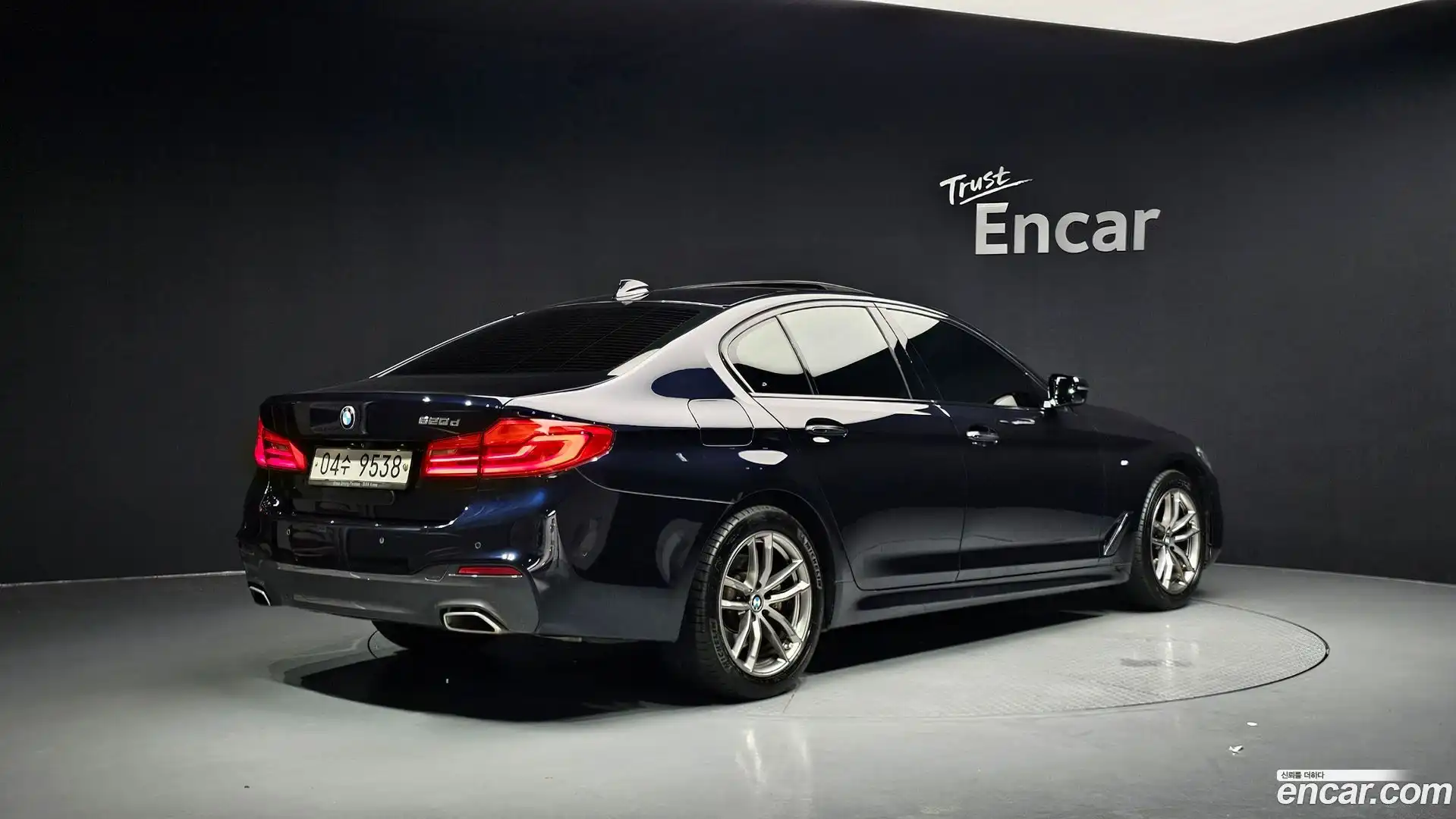 5-Series BMW 2018.4-OUTER-002