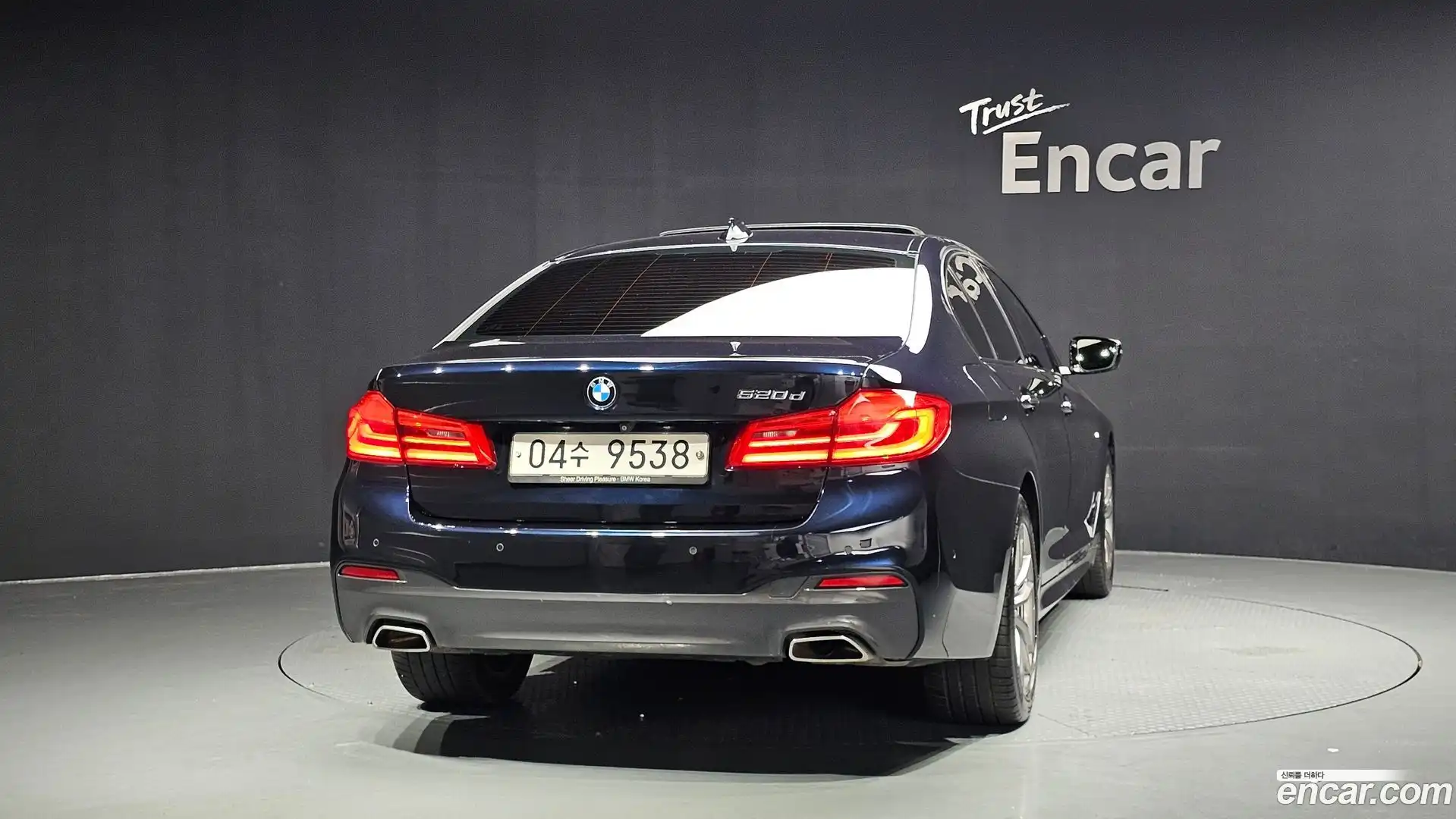 5-Series BMW 2018.4-OUTER-004