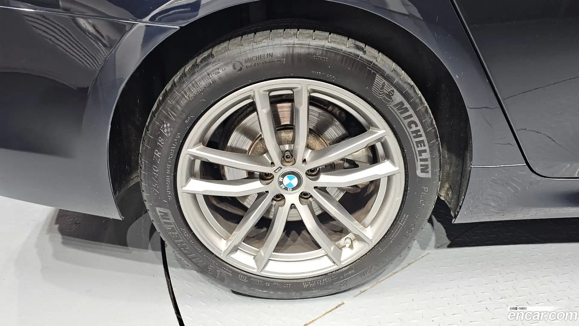 5-Series BMW 2018.4-OUTER-005