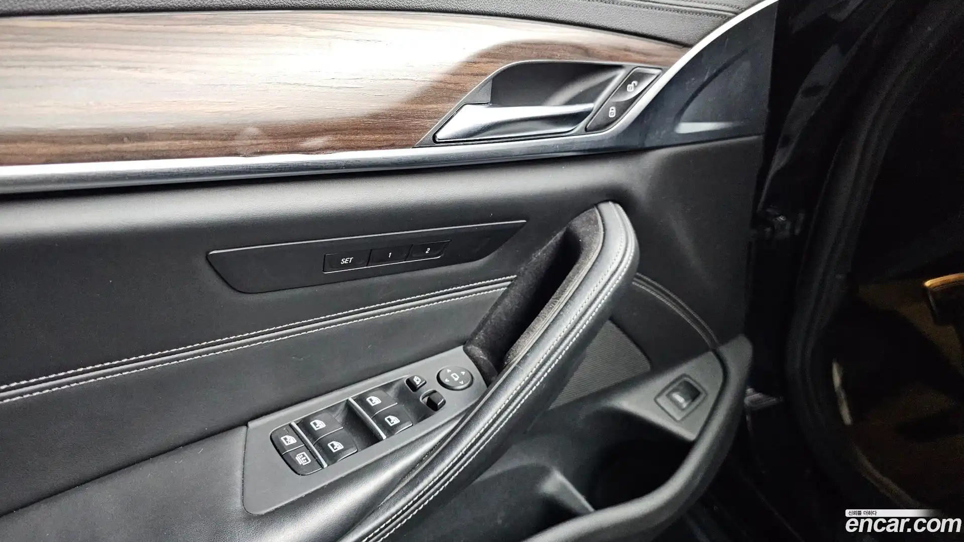 5-Series BMW 2018.4-OPTION-043