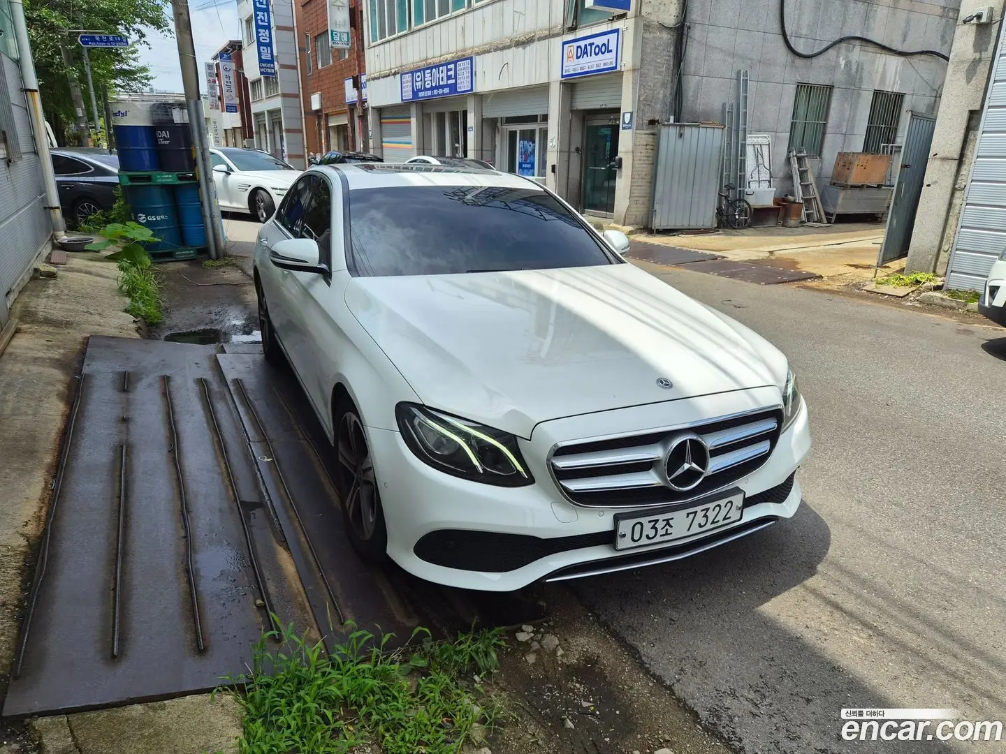 Main__Slider__Photo:E-Class Mercedes-Benz 2019.3-0