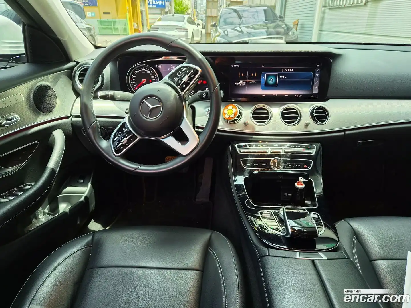 E-Class Mercedes-Benz 2019.3-INNER-007