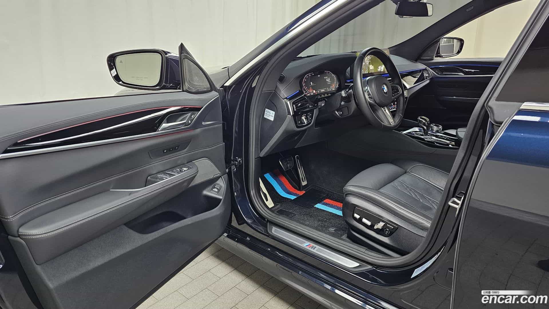 Gran Turismo BMW 2023.3-INNER-010