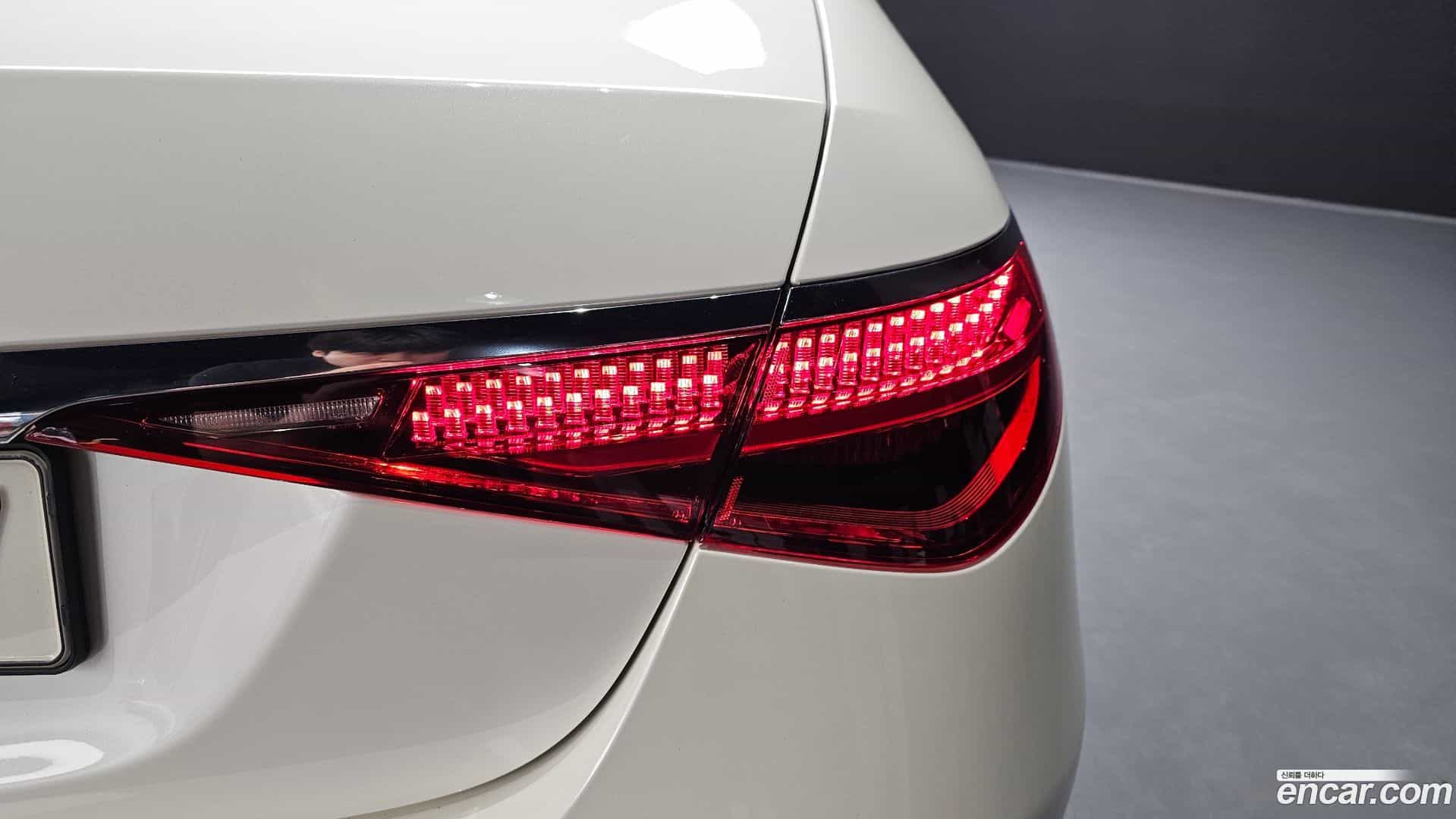 S-Class Mercedes-Benz 2021.4-OUTER-033