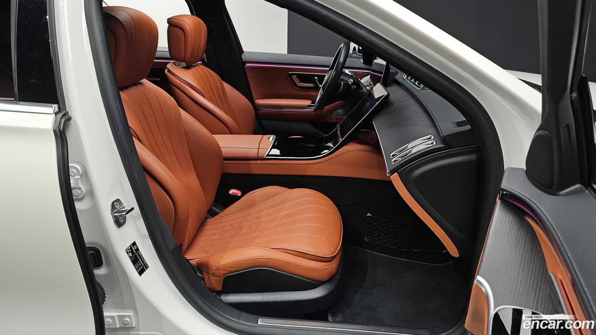 S-Class Mercedes-Benz 2021.4-INNER-036