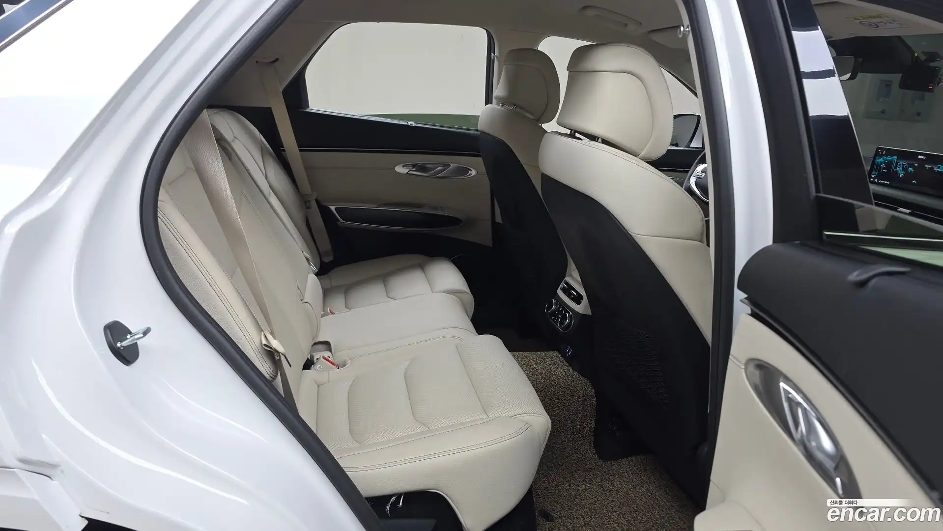 GV70 Genesis 2022.5-OPTION-016
