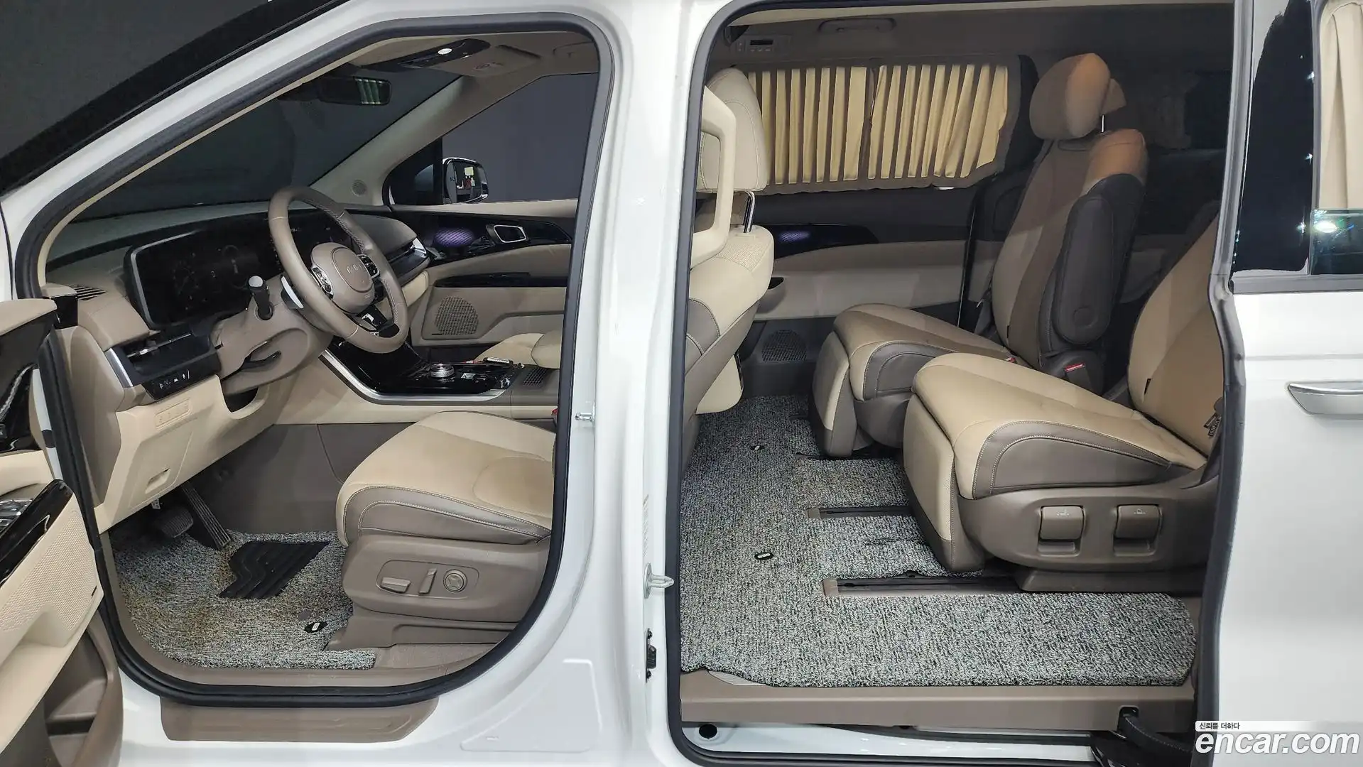 Canival Kia 2022.3-OPTION-015