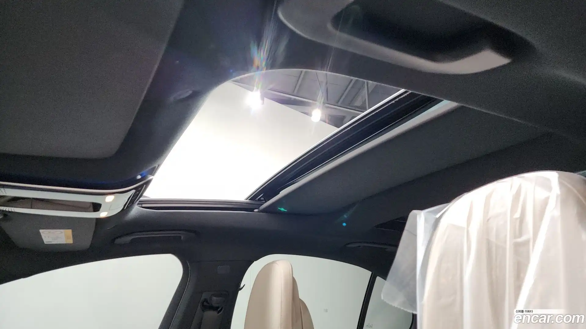 E-Class Mercedes-Benz 2025.11-OPTION-022