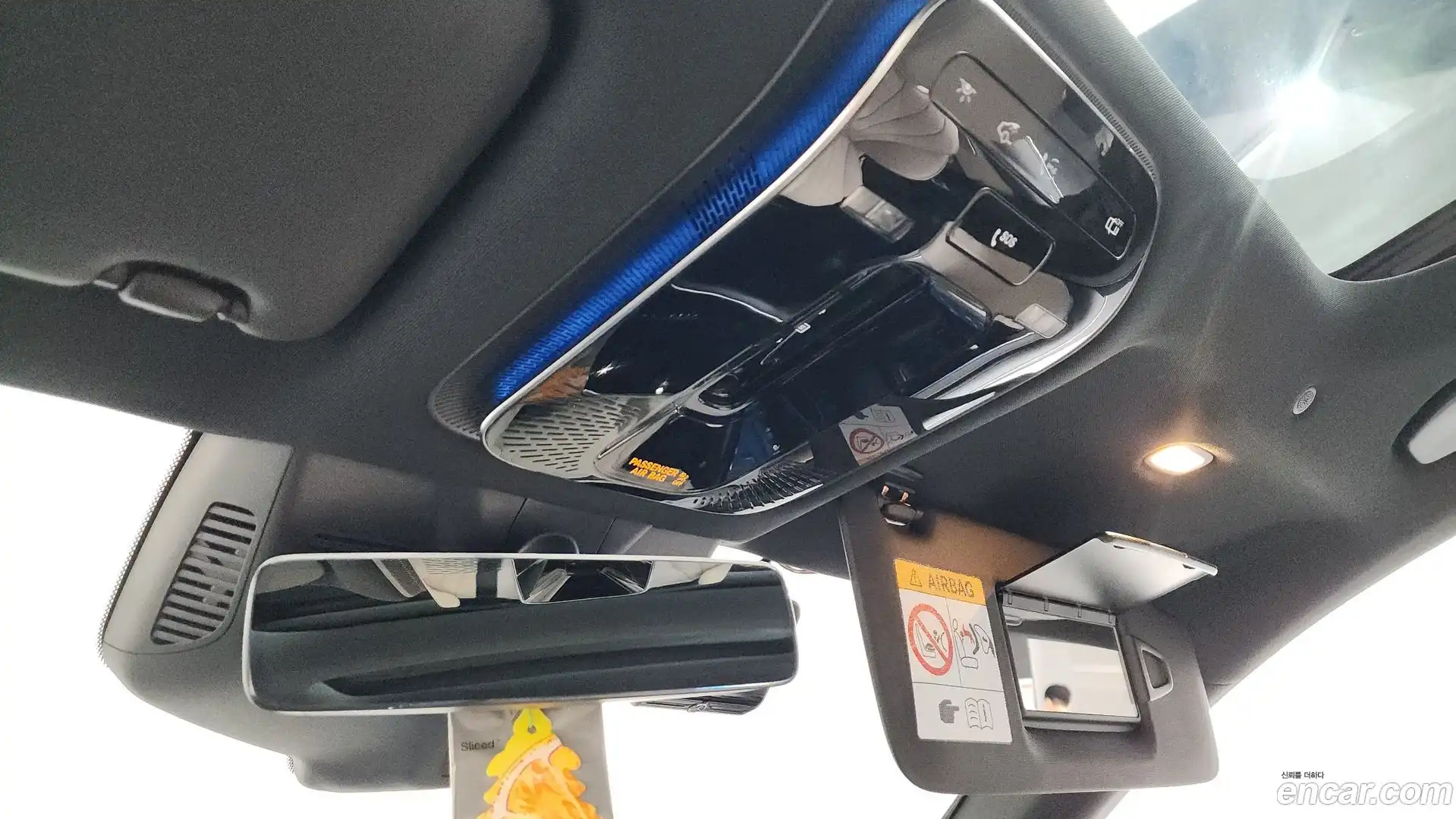 E-Class Mercedes-Benz 2025.11-OPTION-042